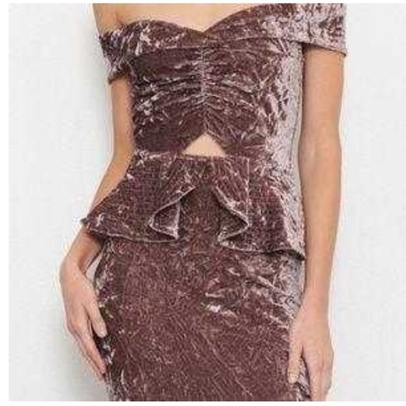 L’ Atiste Lavender Crushed Velvet Off the Shoulder Midi Dress size small summer - Picture 14 of 14